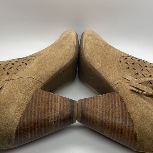 Jessica Simpson women’s size 6 tan suede booties with fringe - Picture 6 of 11